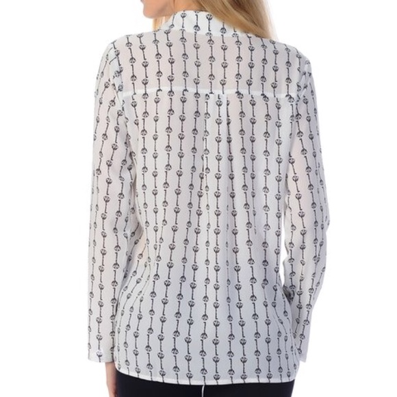 Fun Key Print Button Down Top Size Medium - Picture 4 of 7